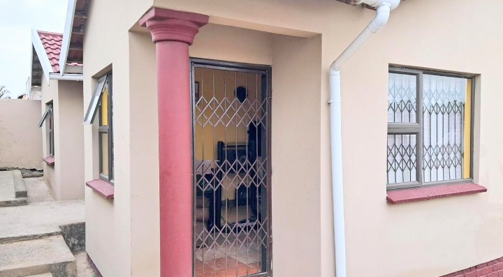 3 Bedroom Property for Sale in Haven Hills Eastern Cape